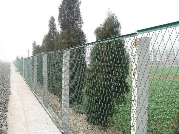 铁路护栏网